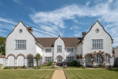 Bembridge Casa | The White House