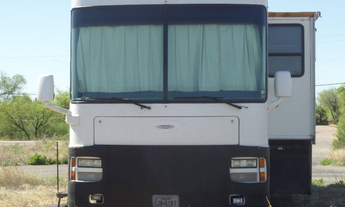 Tubac Casa | The White House RV in Tubac Village, AZ