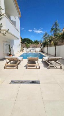 Olhos D'Agua Villa | The White Pearl Villa