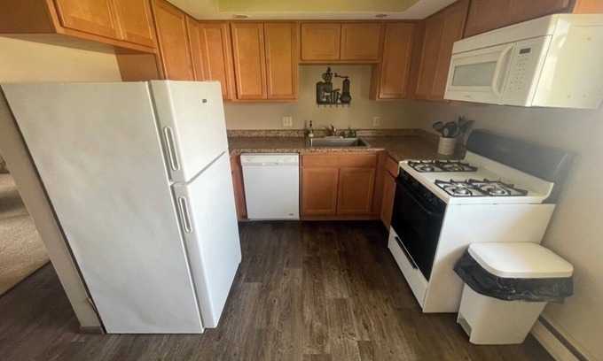 New Albin Apartamento | The Whitetail - 2 BR in New Albin near Splash Pad