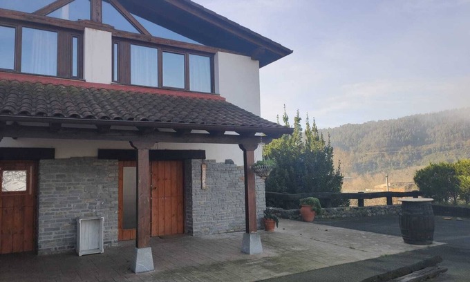 Aizarnazabal Cabaña | Casa Rural para 12- 16 prs