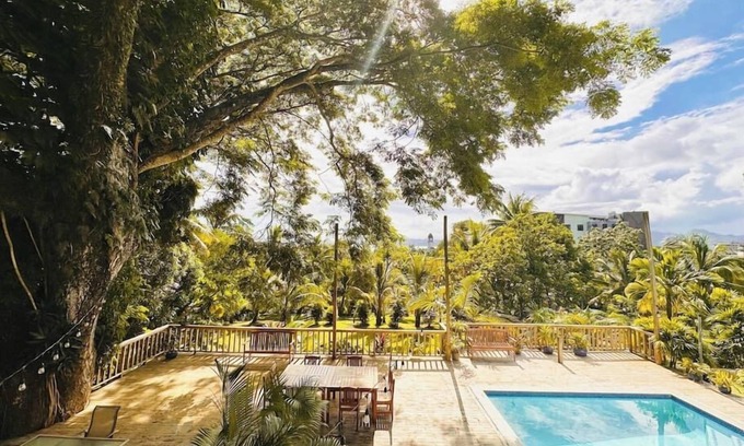 Suva Casa | *The Williamson House with Pool - Domain