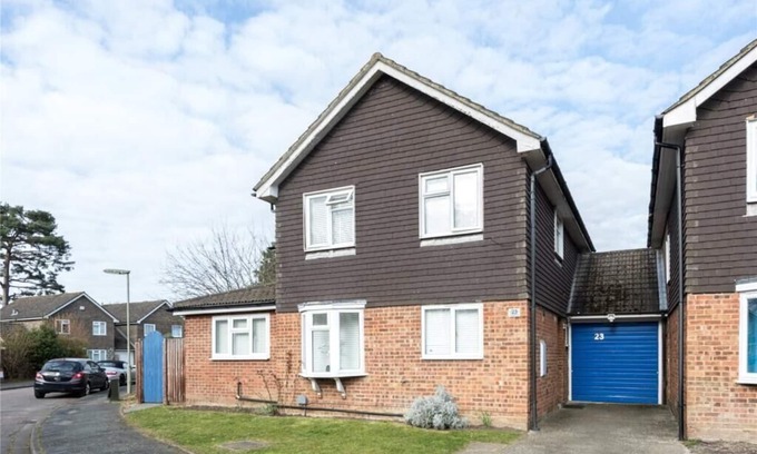 Bisley Casa | The Willow - Home with modern facilities in the outstandingly beautiful Surrey