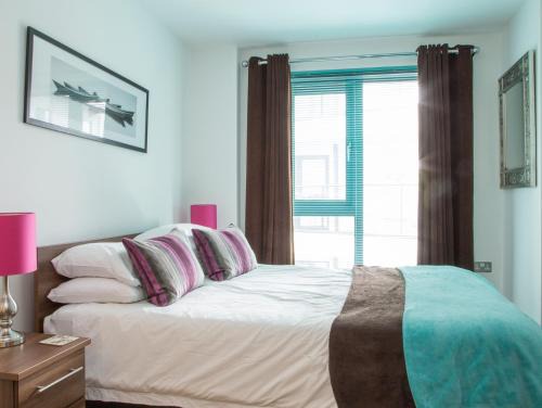 Woking Apartamento | The Willow Suite