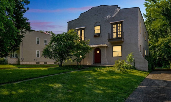 Wyoming Apartamento | The Willydorf Astoria: a 1920s-style residence | Sleeps up to 4