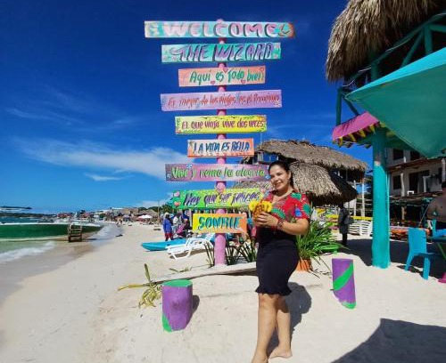 Bocachica Casa | The Wizard & Bar BARU