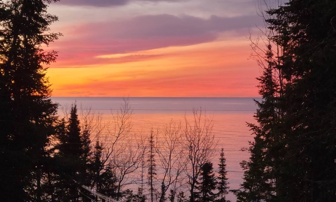 Grand Marais Apartamento | The Wolf's Den At Sweet Dreams Overlook