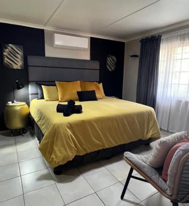 Uvongo Apartamento | The Wooden Retreat