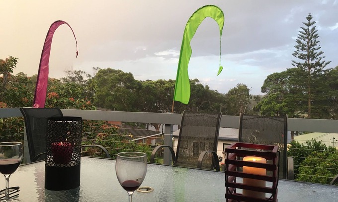 Lake Cathie Casa | El Yabby Shack ... sentarse, relajarse y descansar