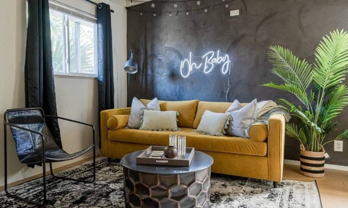 North University Apartamento | The Yonder | Modern Cozy Austin Escape Sleeps 5