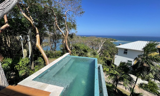 First Bight Casa | The Zen feel of this villa offers unique indoor and outdoor experiences