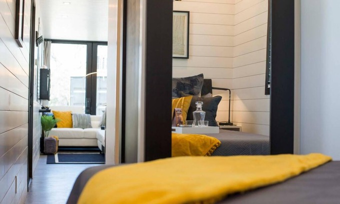 Waco Apartamento | The Zephyr Tiny Container Home 12 min to Downtown Waco