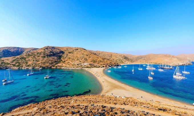 Loutra Apartamento | Theis Seafront Retreat - Loutra Seaview Bliss