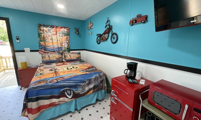 Thackerville Cabina | Theme cabin