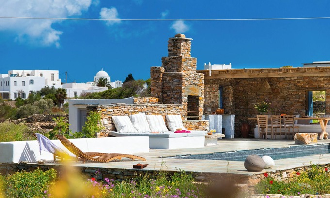 Apollonia Casa | Themonies, a collection of converted traditional Cycladic barns.