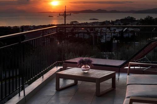 Saronida Apartamento | Thenia's Bellevue apartment