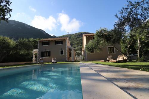 Doukades Apartamento | Theonymfi Luxury Villas