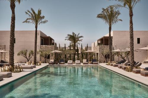 Lambi Hotel | Theros All Suite Hotel - Adults Only