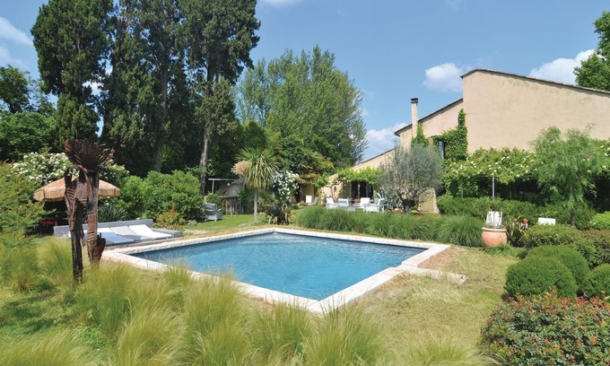 Cabannes Apartamento | Alojamiento de 1 habitaciones en Cabannes