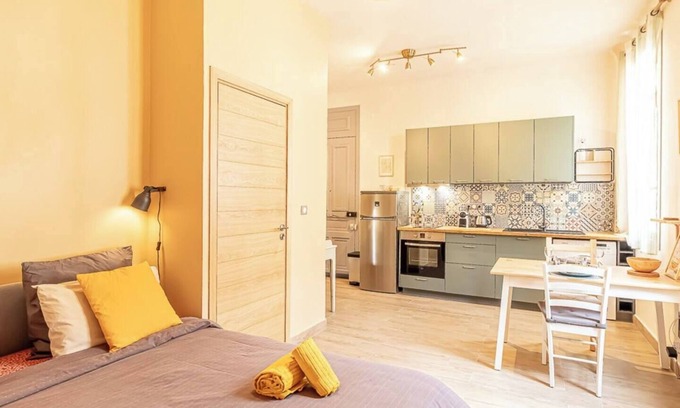 Beausoleil Condominio | This condominium is a 0 bedroom(s), 1 bathrooms, located in Beausoleil, Provence-Alpes-Côte d'Azur.