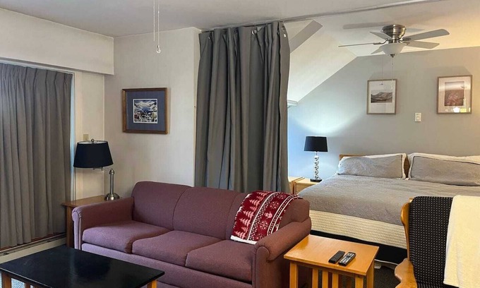Killington Condominio | This condominium is a 0 bedroom(s), 1 bathrooms, located in Killington, VT.