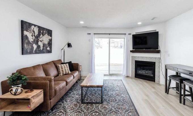 Logan Condominio | This condominium is a 2 bedroom(s), 1 bathrooms, located in North Logan, UT.