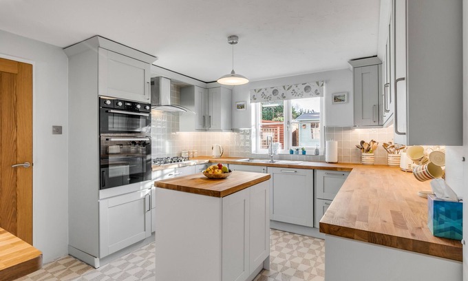 Norwich Cabaña | This cottage is a 2 bedroom(s), 1.5 bathrooms, located in Norwich, Norfolk.