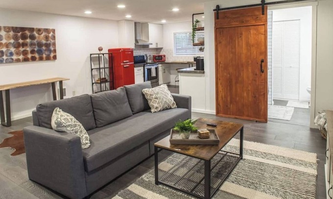 Felida Casa | Moderniza tu viaje con esta espaciosa joya