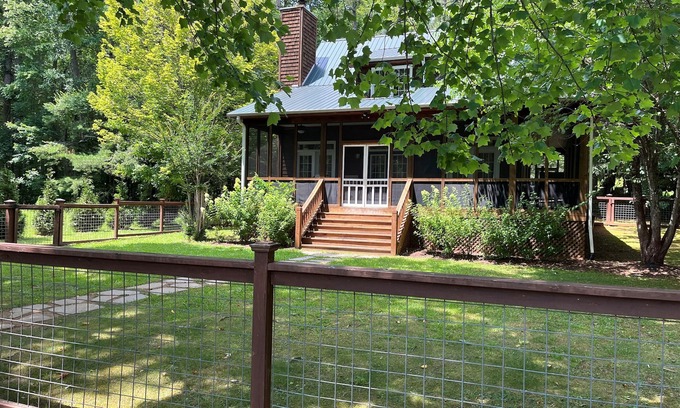 Lakemont Casa | ¡MÍNIMO DE DOS noches para nuevas reservas en el otoño de 2019! Ven a ver las hojas!