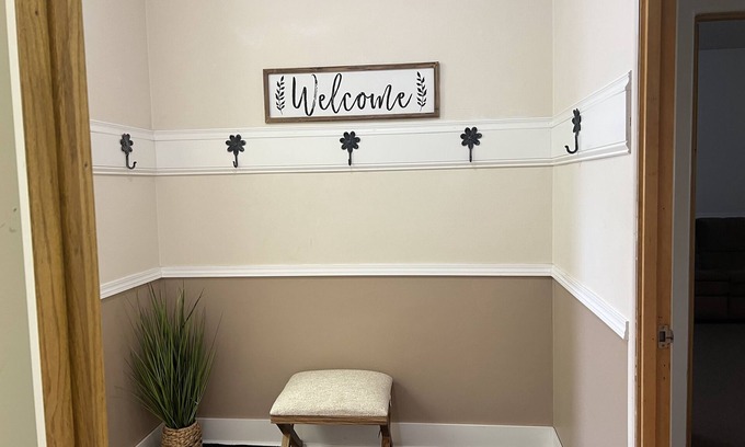 Jamestown Apartamento | This is the cozy rooftop cottage