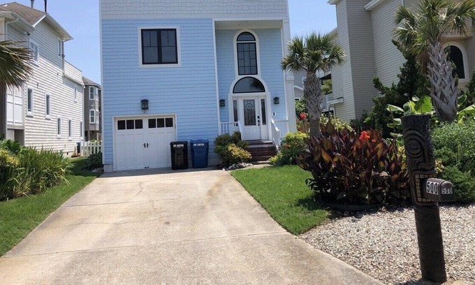 Croatan Beach Casa | This is the ONE! Book NOW for a perfect family vacation!