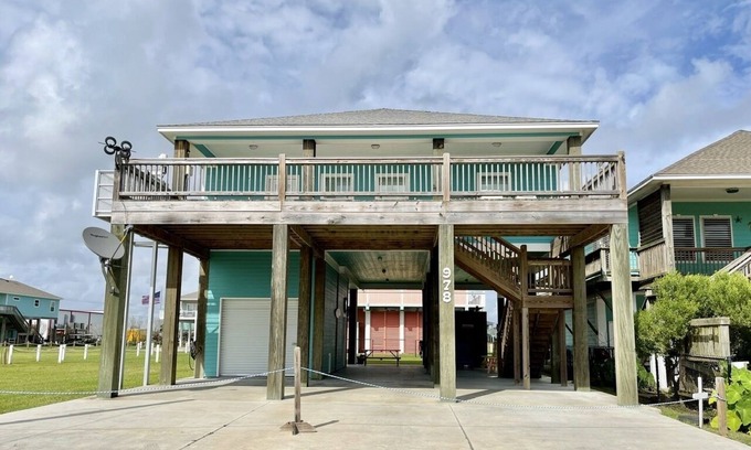 Port Bolivar Casa | THIS IS WHAT I LIKE - You'll like it too! Super cute, close to beach, 3 bdrm
