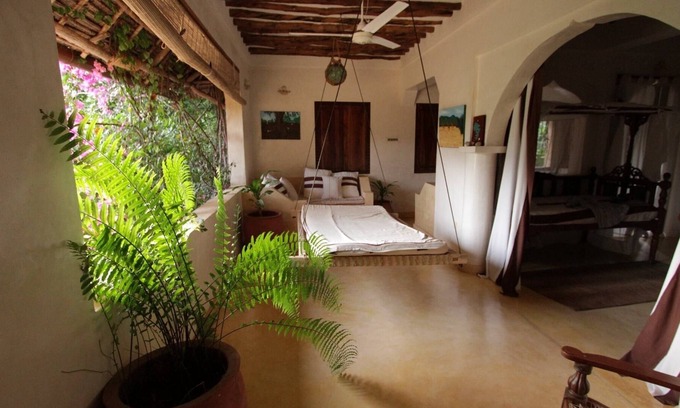 Lamu Casa | Esta mágica casa de 4 dormitorios funciona con duchas solares y calientes, no se oyen noches oscuras.