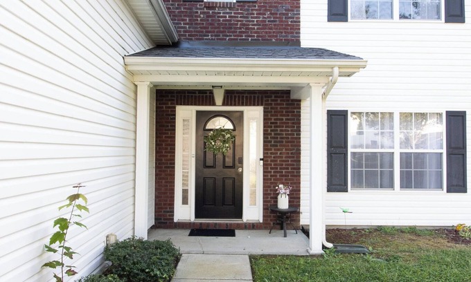 Concord Casa | This Spacious 4-bedroom pet friendly house with WiFi and AC in charming Concord.