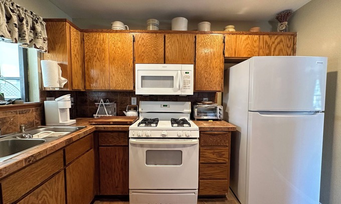 Exeter Apartamento | This studio is a 1 bedroom(s), 1 bathrooms, located in Exeter, CA.