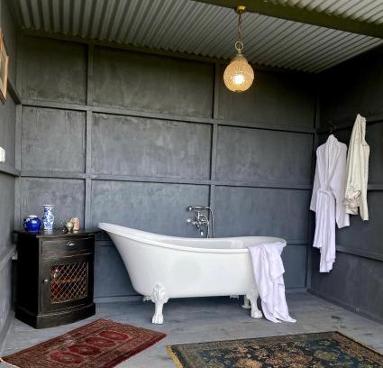 Tauriko Casa | Thistle and Pine Cottage