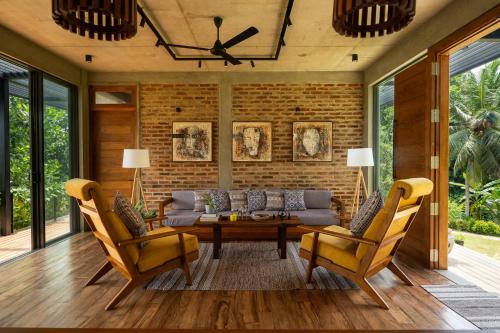 Akmeemana Villa | Thompson Heights Luxury Villa in Galle