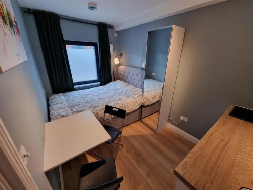 Ringsend Casa | Thorn Castle