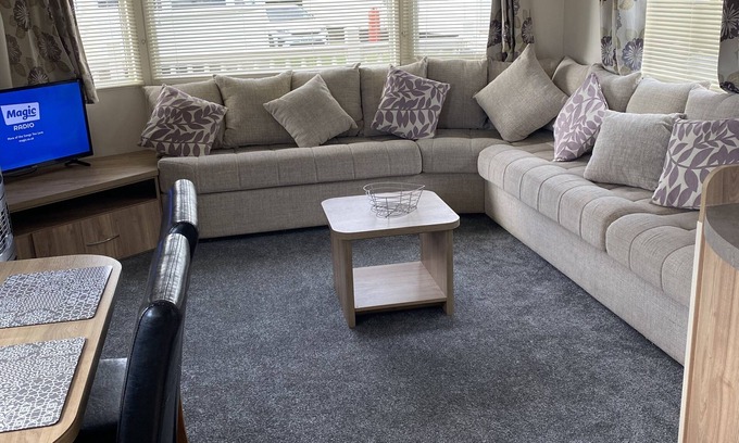 Grimsby Casa | Thorpe Park Caravan to Rent