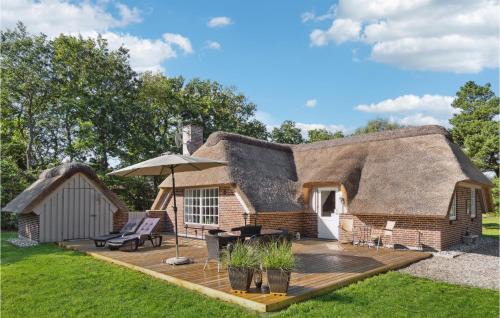 Houstrup Casa | Three-Bedroom Holiday Home In Norre Nebel