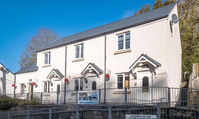 Parkmill Casa | Three Cliffs Cottage - 2 Bedroom - Parkmill