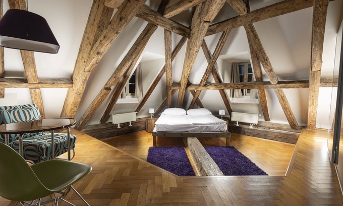 Mala Strana Apartamento | Three Golden Crowns Apartments