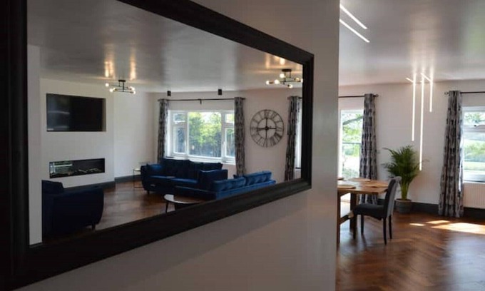 Broadwoodkelly Casa | Three Oaks, Winkleigh. open Plan Living With 4 Bedrooms and a Huge Garden