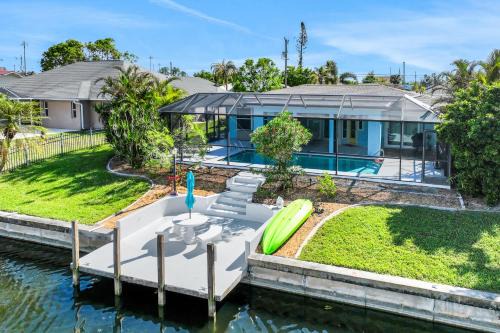 Fort Myers Casa | Three Palms Retreat