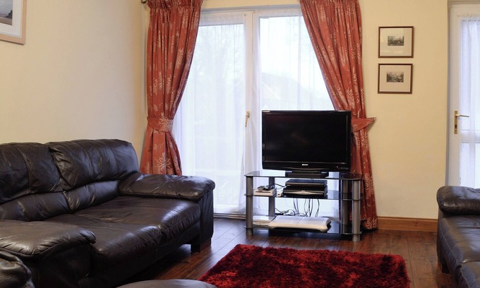 Pontneddfechan Cabaña | Alojamiento de 3 habitaciones en Pont Nedd Fechan, cerca de Glynneath