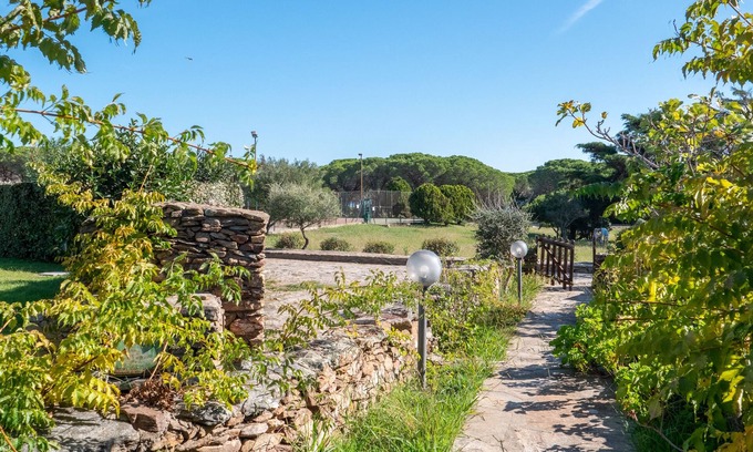 Baia Sant'Anna Apartamento | three-room apartment in pine forest two bathrooms