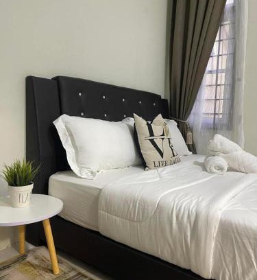 Kuala Terengganu Casa | THREE ROOMS WITH WIFI HOMESTAY D’RAZAK IN KUALA TERENGGANU