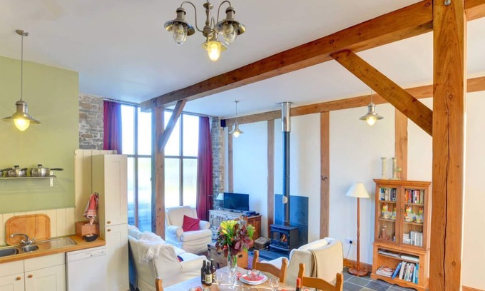 Llanwrda Casa | Threshing Barn in the beautiful Llanwrda