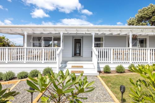 Oneroa Casa | Ti Cottage - Stay Waiheke