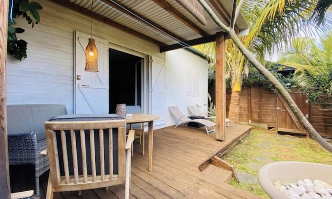 Carosse Casa | TI KAZ with SPA and nearby lagoon